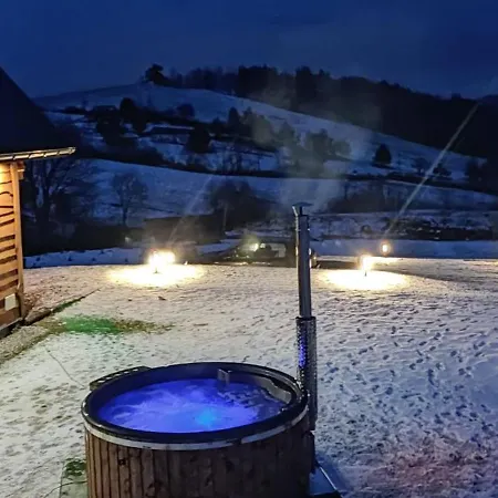 Kryjowka Yetiego Domek W Zaciszu Bieszczad Z Jacuzzi Hoczew Exterior photo