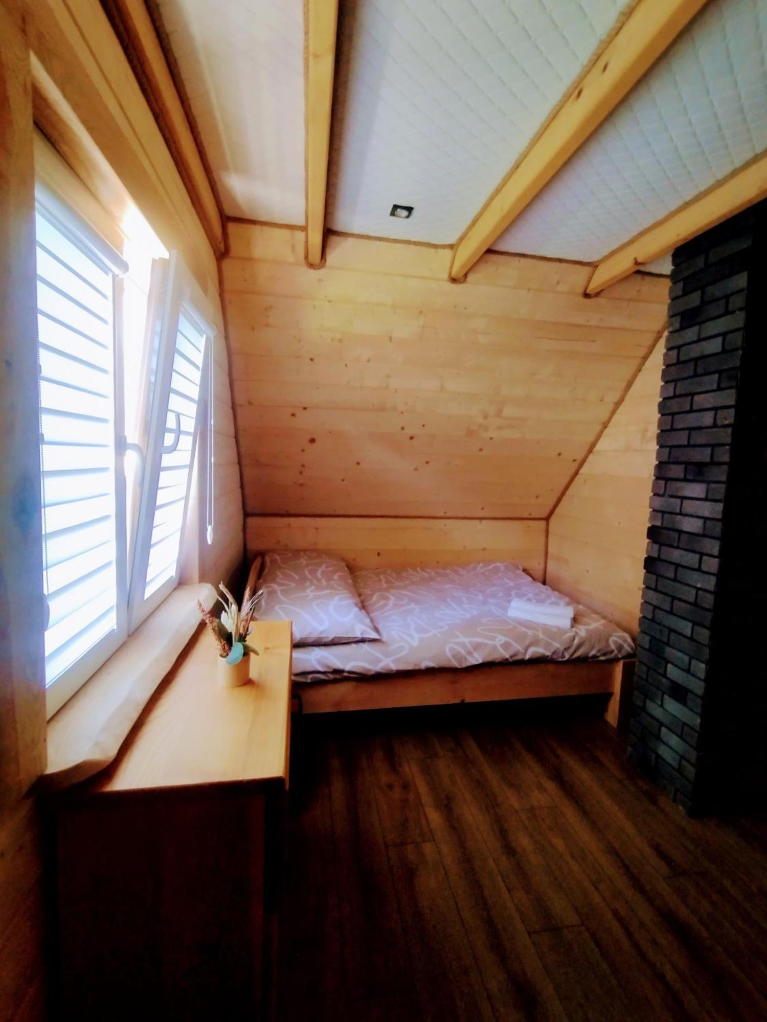 Holiday home Kryjowka Yetiego W Zaciszu Bieszczad Z Jacuzzi